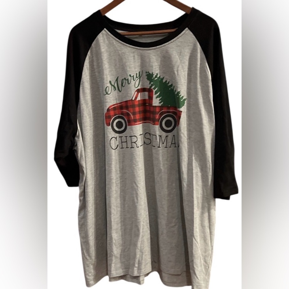 Women’s Merry Christmas Raglan Grey and Black Shirt Size 4XL